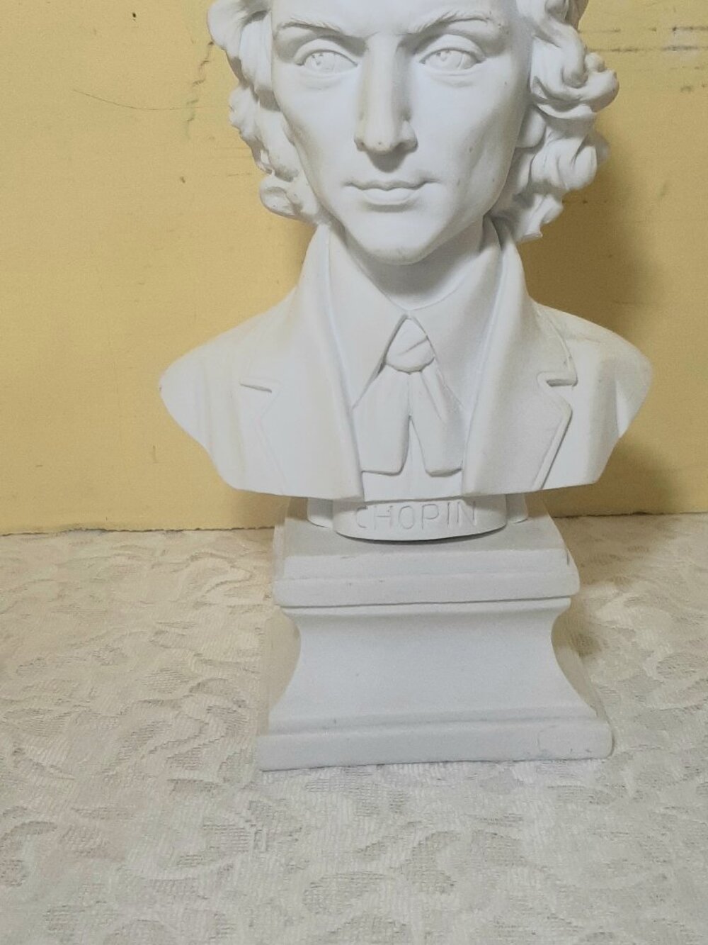 Victorian Decor. 9 inch resin Bust of Chopin. Lots of detail